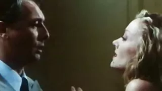 شرارتی امریکہ سے پریفیکٹ لیسی لندن کے ساتھ زبانی فلم