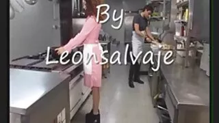 پرائیویٹ سے سینگ Adara Love اور Ginebra Bellucci کے ساتھ سوفا فلم پر
