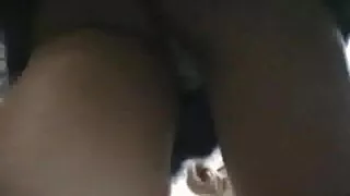 اس سیٹ کام شو سے خوبصورت ہیلی ریڈ کے ساتھ ہینڈ جاب پورن